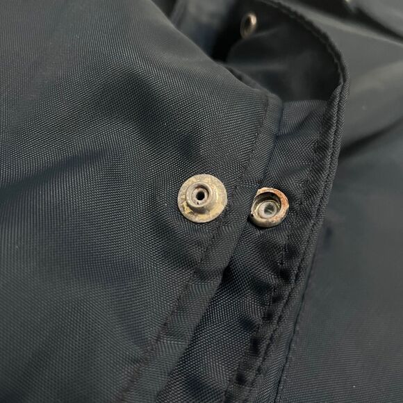 Vintage 1970s XL Ciba-Geigy blue jacket with faux fur lining/white embroidery - Picture 10 of 10